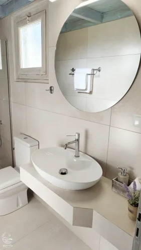 Muses-Villas-Finikounda-Urania-Bathroom-2